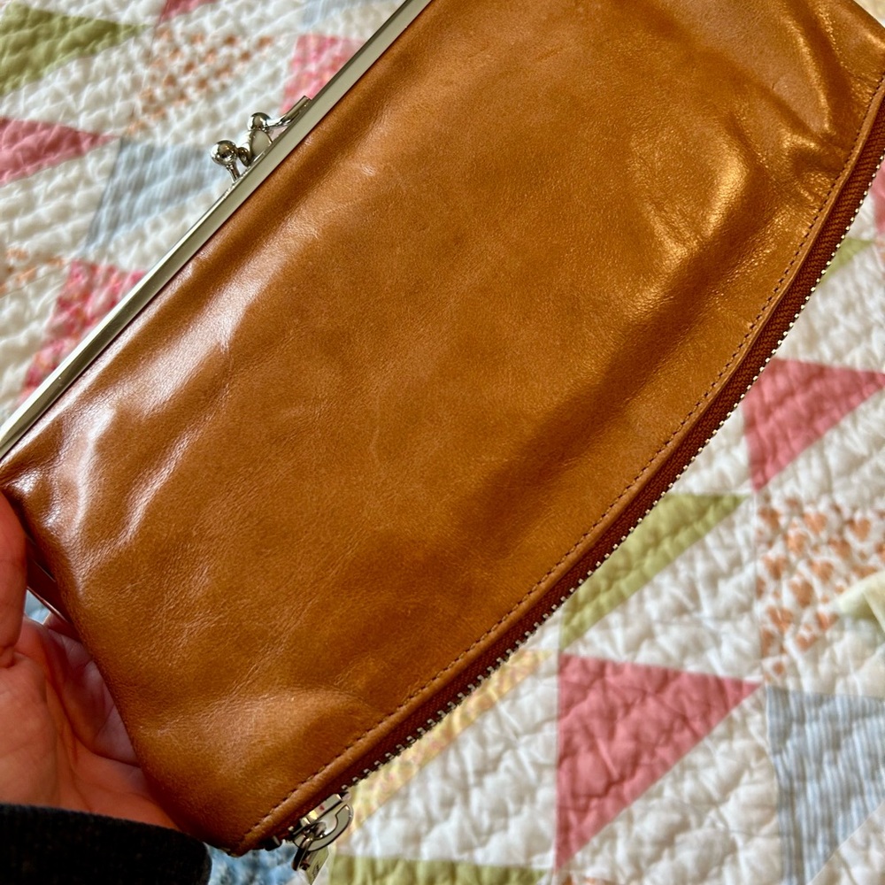 Hobo International MAVIS Lauren Wallet Clutch